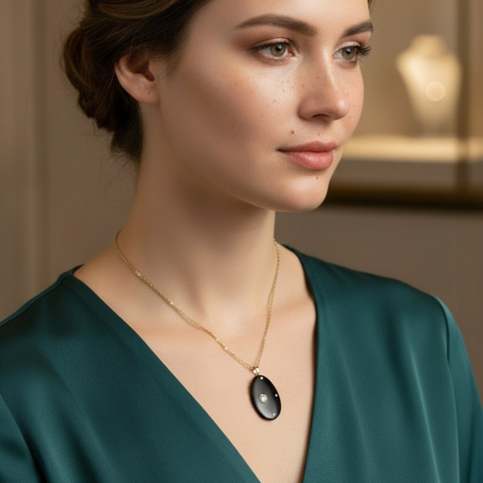 Pebble Diamond Pendant Necklace