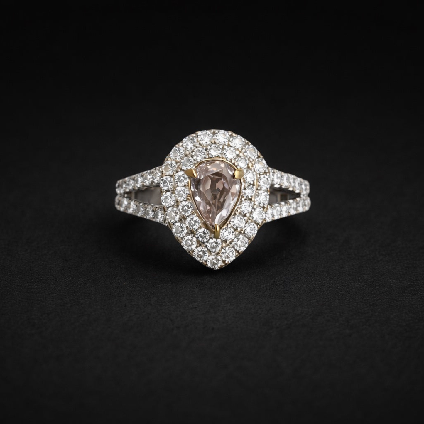 Fancy Pink Diamond Ring
