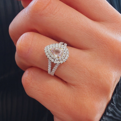 Fancy Pink Diamond Ring