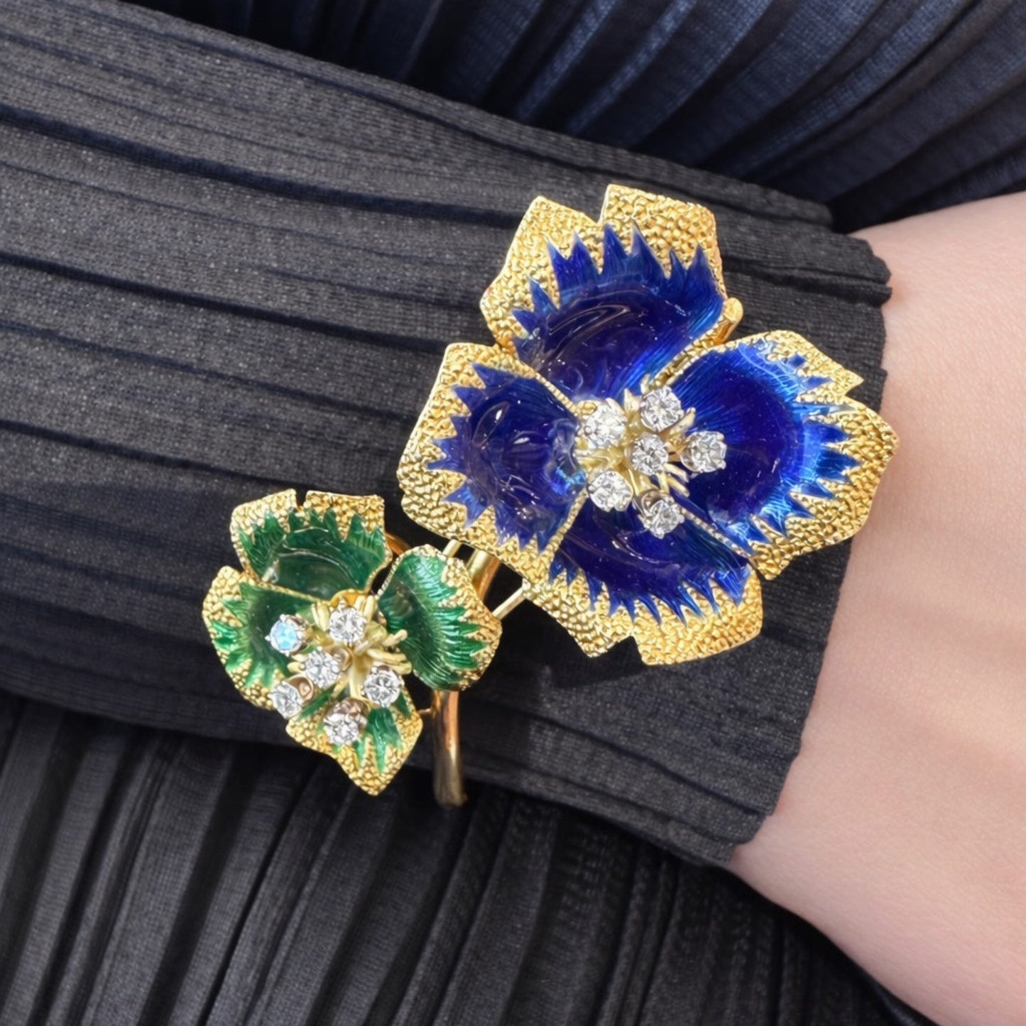Flower Diamond Brooch