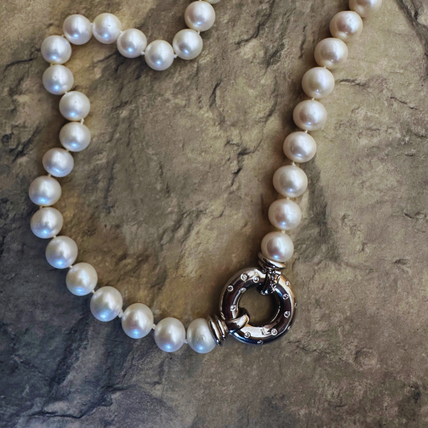 Luminous Pearl Strand Necklace