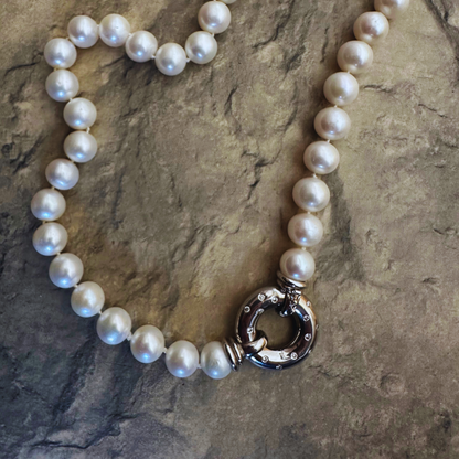 Luminous Pearl Strand Necklace